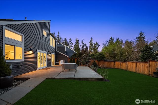 11715 NE 105th Lane, Kirkland, WA 98033