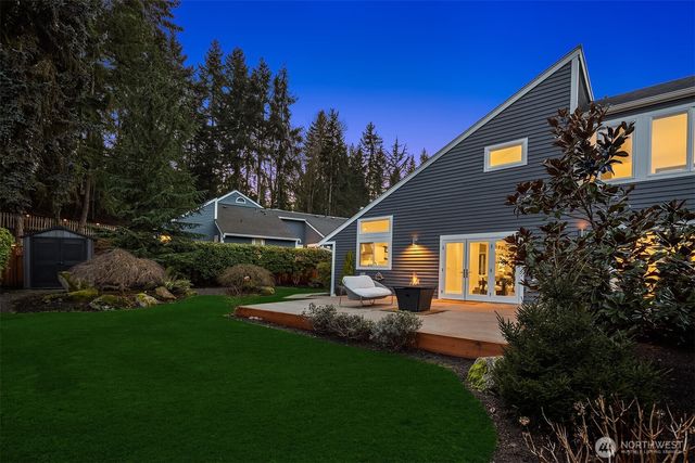 11715 NE 105th Lane, Kirkland, WA 98033