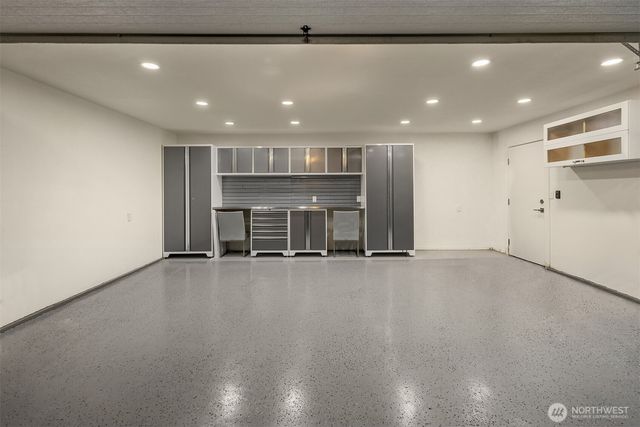 11715 NE 105th Lane, Kirkland, WA 98033