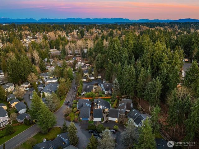 11715 NE 105th Lane, Kirkland, WA 98033