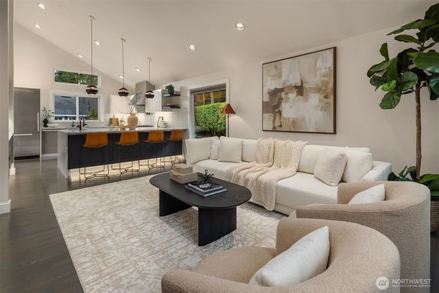 11715 NE 105th Lane, Kirkland, WA 98033