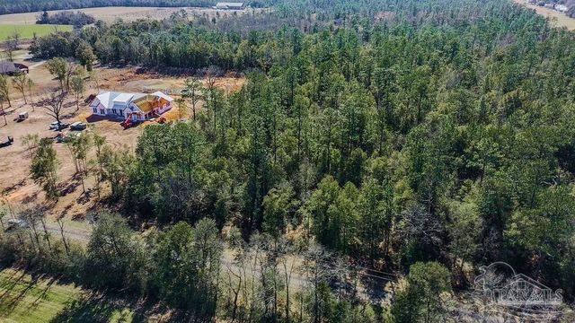 1A Hatfield Ln, Pace, FL 32571