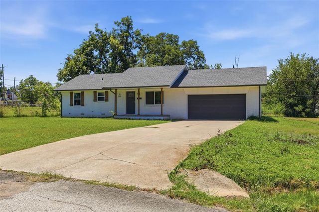 508 E Washington Street, Tecumseh, OK 74873