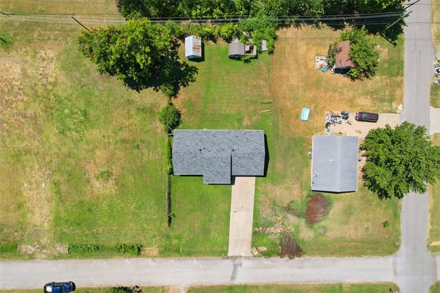 508 E Washington Street, Tecumseh, OK 74873