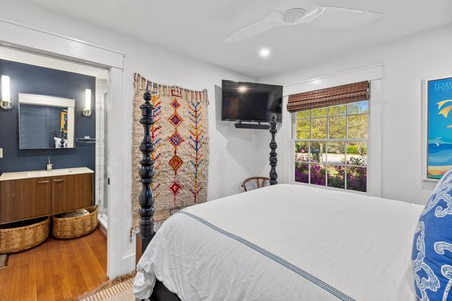 1089 Harbor View Road, Charleston, SC 29412