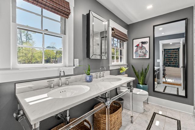 1089 Harbor View Road, Charleston, SC 29412