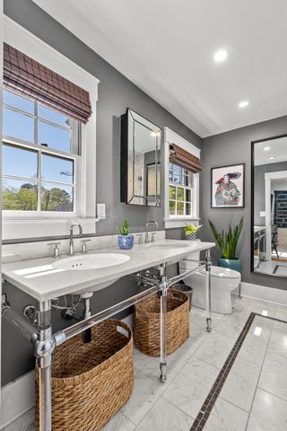 1089 Harbor View Road, Charleston, SC 29412