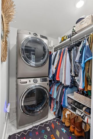 1089 Harbor View Road, Charleston, SC 29412