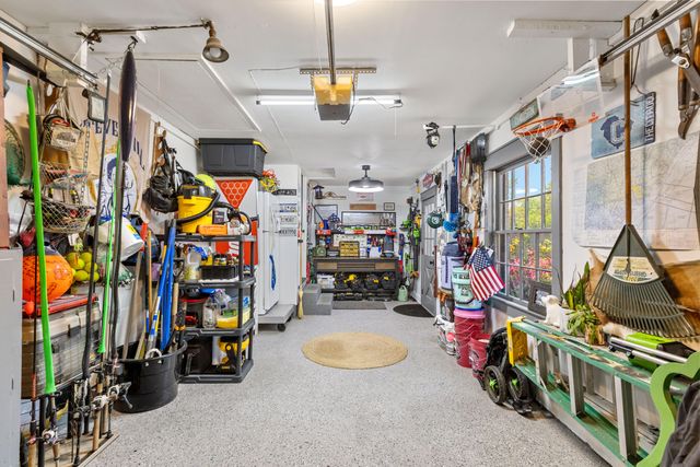 1089 Harbor View Road, Charleston, SC 29412