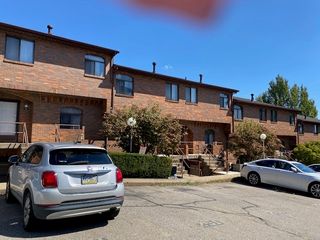 3266 Niagara Sq, Oakland, PA 15213