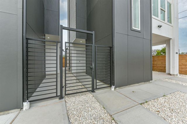3808 Ennis Street, Houston, TX 77004