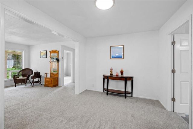 122 Willamette Avenue, Medford, OR 97504