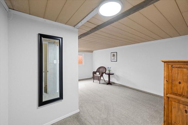 122 Willamette Avenue, Medford, OR 97504