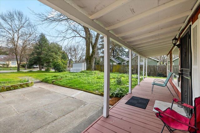 122 Willamette Avenue, Medford, OR 97504