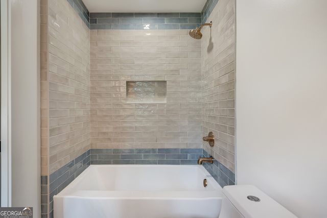 2574 Woodwardia Road NE, Atlanta, GA 30345