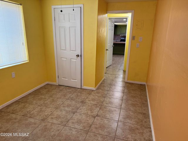 680 N Tyler Avenue, Nogales, AZ 85621