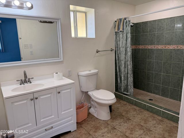 680 N Tyler Avenue, Nogales, AZ 85621