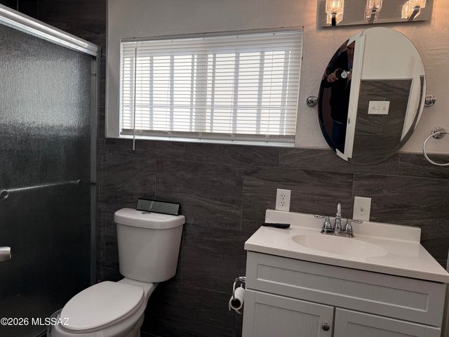 680 N Tyler Avenue, Nogales, AZ 85621