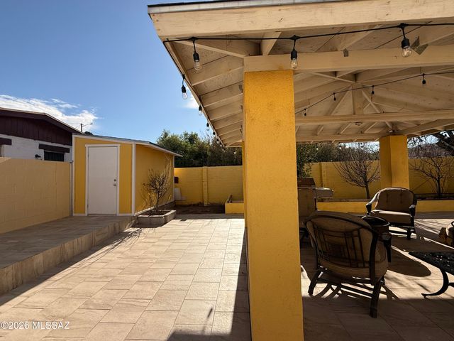 680 N Tyler Avenue, Nogales, AZ 85621