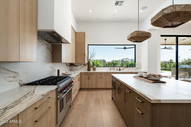 27159 N 67TH Street, Scottsdale, AZ 85266