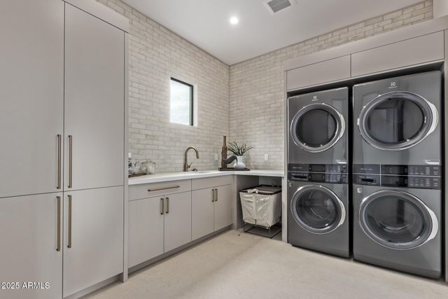 27159 N 67TH Street, Scottsdale, AZ 85266