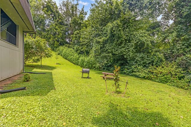 2929 Selena Dr Apt K142, Nashville, TN 37211