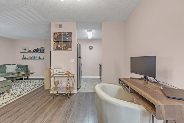 2929 Selena Dr Apt K142, Nashville, TN 37211