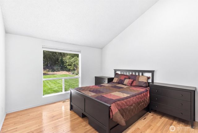 15967 186th Avenue NE, Woodinville, WA 98072