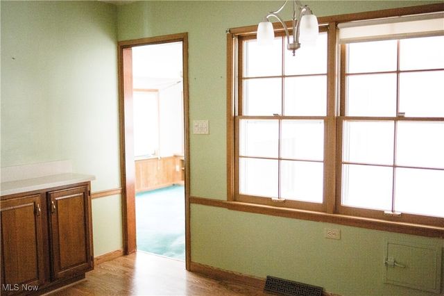 4348 W 202nd Street, Fairview Park, OH 44126