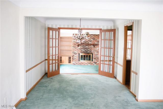 4348 W 202nd Street, Fairview Park, OH 44126