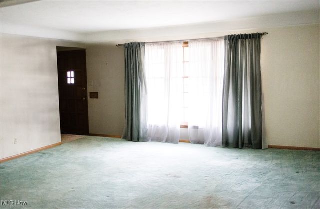 4348 W 202nd Street, Fairview Park, OH 44126