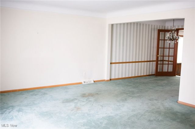 4348 W 202nd Street, Fairview Park, OH 44126