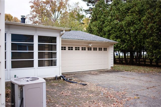 4348 W 202nd Street, Fairview Park, OH 44126