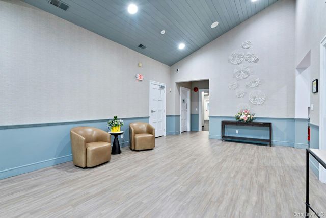 548 Highland Court, Moriches, NY 11955