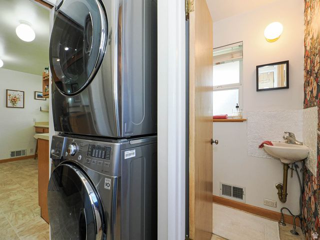 2675 E GREGSON AVE, Salt Lake City, UT 84105