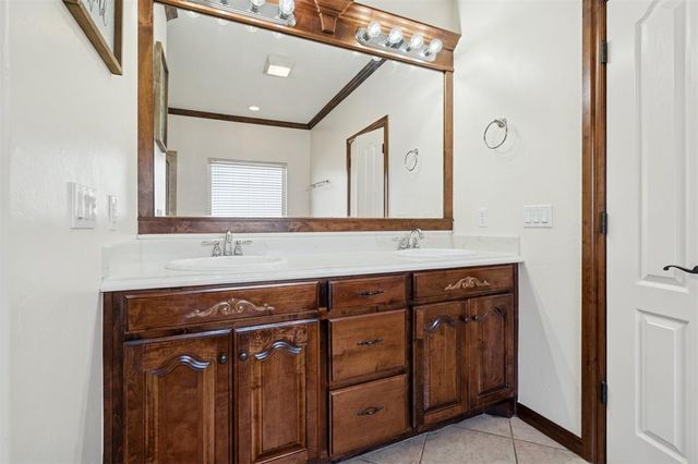 960964 S Hoot Owl Lane, Wellston, OK 74881