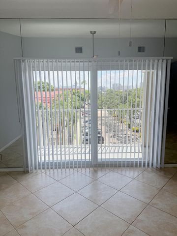 2351 NE 14th Street Causeway 537, Pompano Beach, FL 33062