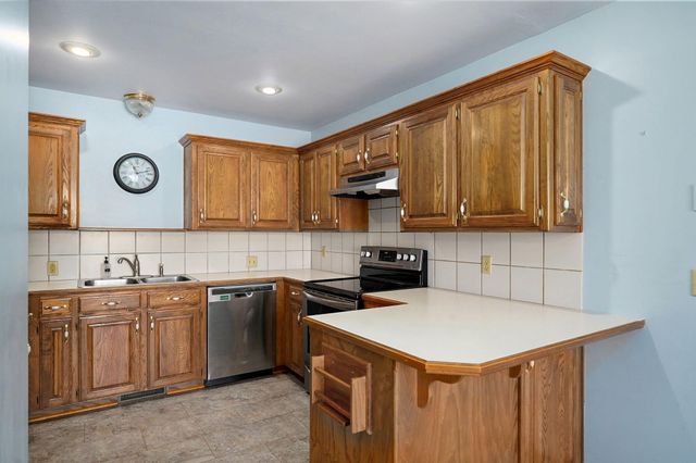 1978 West Williamsburg Street, Springfield, MO 65810