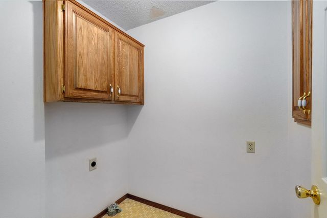 1978 West Williamsburg Street, Springfield, MO 65810