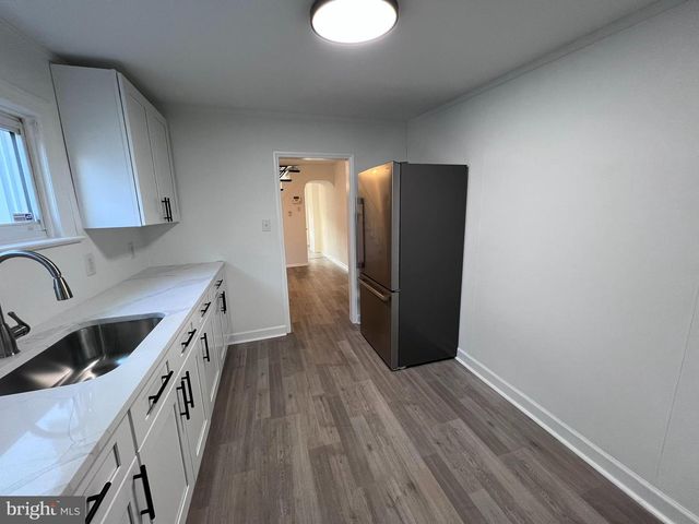 925 CENTRAL AVE, Chester, PA 19013