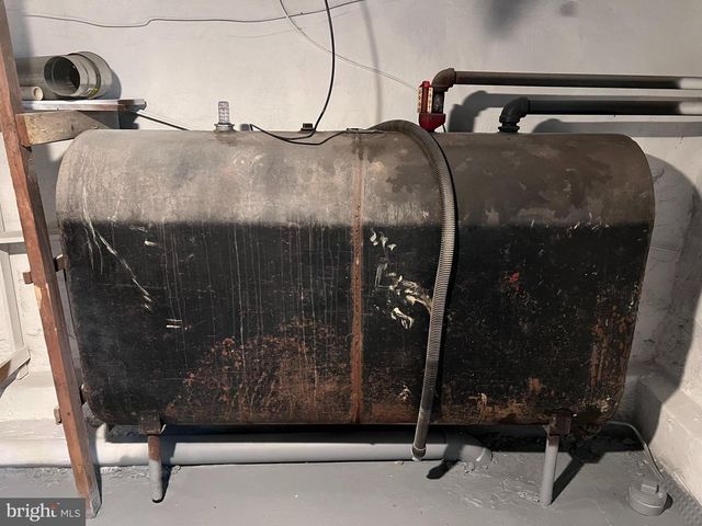 925 CENTRAL AVE, Chester, PA 19013