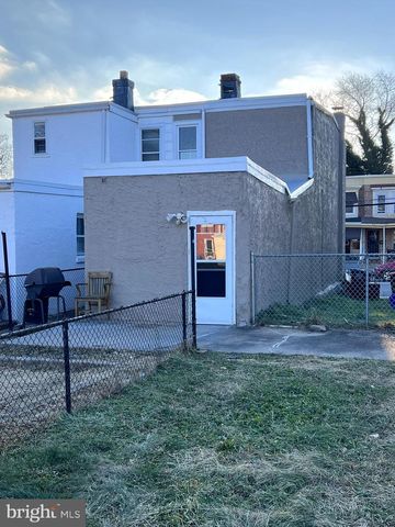 925 CENTRAL AVE, Chester, PA 19013