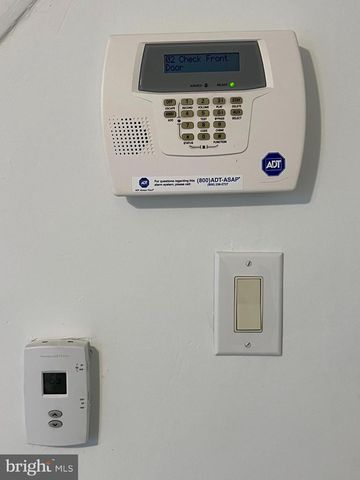 925 CENTRAL AVE, Chester, PA 19013