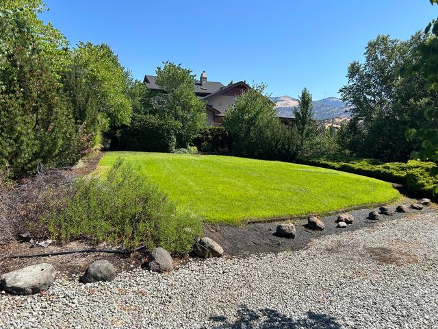 504 Elm Street, Phoenix, OR 97535