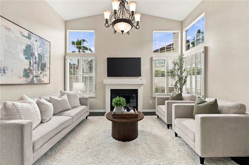 172 Almador, Irvine, CA 92614 — photo 5