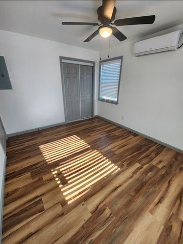 4706 Bowie Dr, Midland, TX 79703