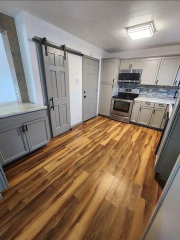 4706 Bowie Dr, Midland, TX 79703