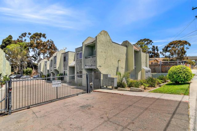 4460 Delta 7, San Diego, CA 92113