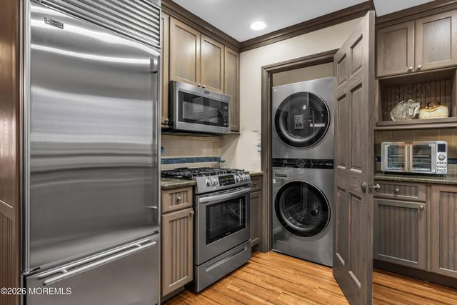 29 21st Avenue 4, Seaside Park, NJ 08752