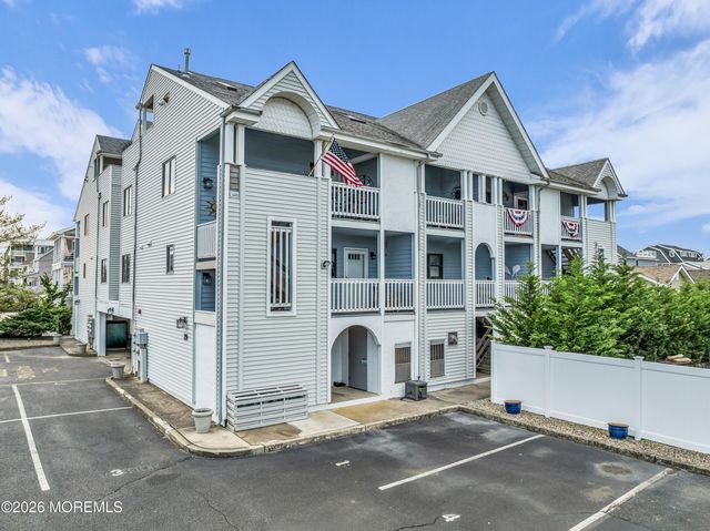 29 21st Avenue 4, Seaside Park, NJ 08752
